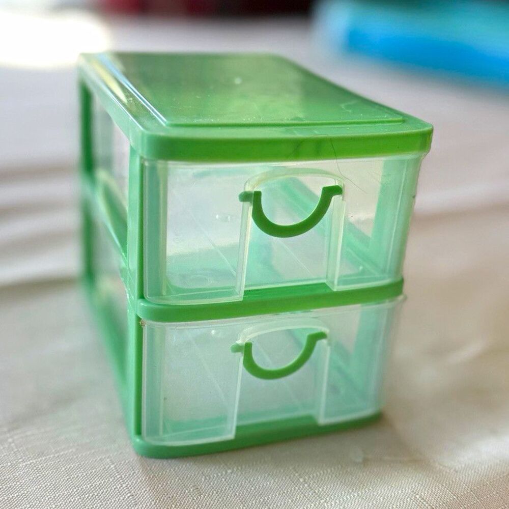 Green Plastic Mini 2-Drawer Desktop Organizer Storage Drawers Unit